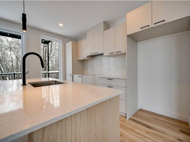 Apartment for rent in La Haute-yamaska, Quebec
