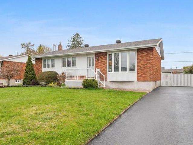 House for sale in Gatineau, Quebec