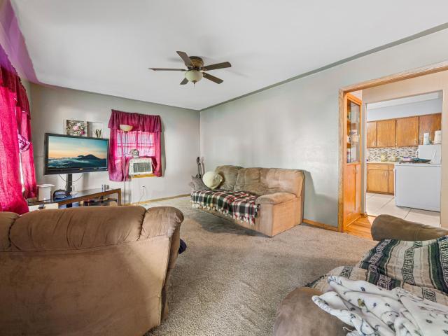 House for sale in Le Center, Minnesota