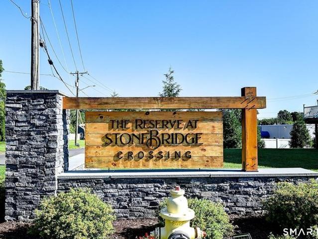 Condo for sale in Cheshire, Connecticut