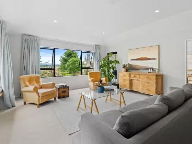House for sale in Wellington
