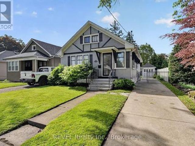 House for sale in Niagara, Ontario