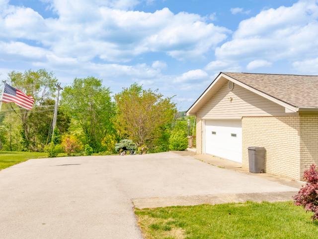 House for sale in Monticello, Kentucky