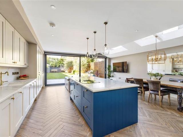Detached House for sale in Bluebell, North Tipperary