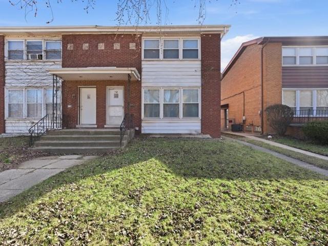 Townhouse for sale in Riverdale, Illinois