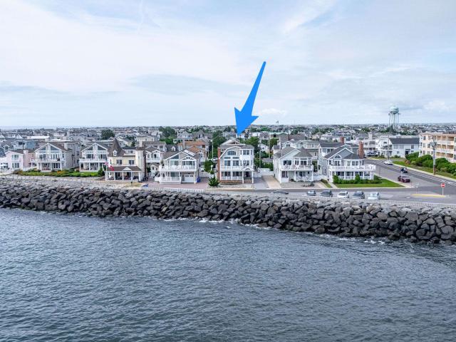 Property for sale in Avalon, New Jersey