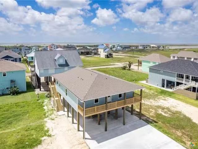 House for sale in Victoria