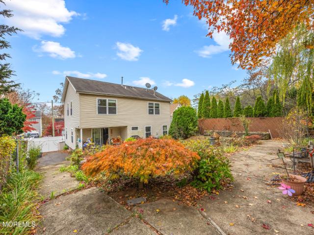 House for sale in Edison, New Jersey