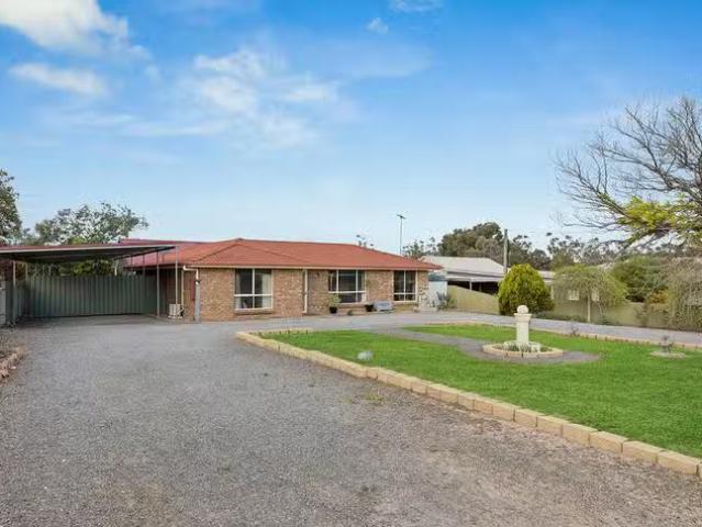 House for rent in Camerons Creek, Victoria