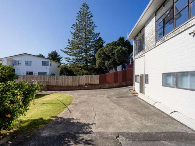 House for sale in Blockhouse Bay