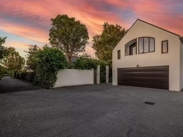 House for sale in Fendalton, Canterbury