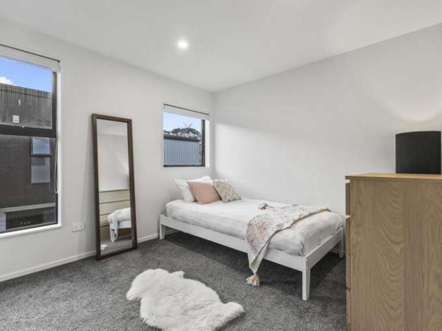 Townhouse for sale in Mount Wellington