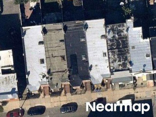 House for sale in Queens, Arverne