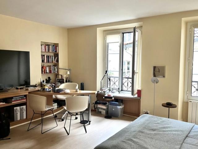 Appartement vente à Paris, Île-de-France