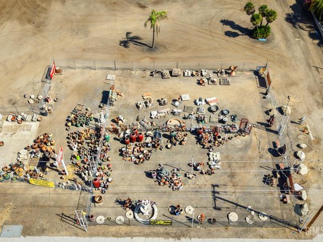 Commercial for sale in Bakersfield, California