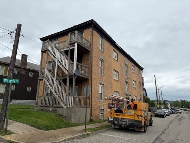 House for sale in Pittsburg, Pennsylvania
