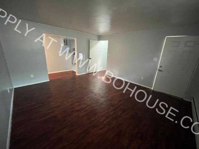 Apartment for rent in Waynedale, Fort Wayne
