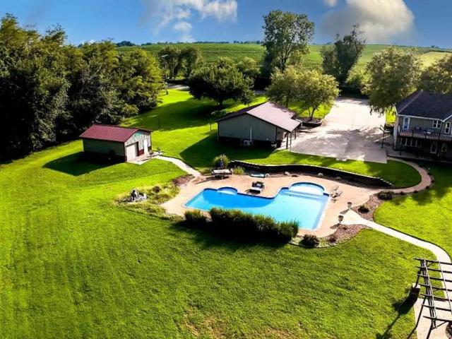 House for sale in Agency, Buchanan County