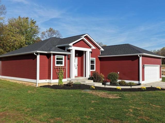House for sale in Bedford, Lawrence County