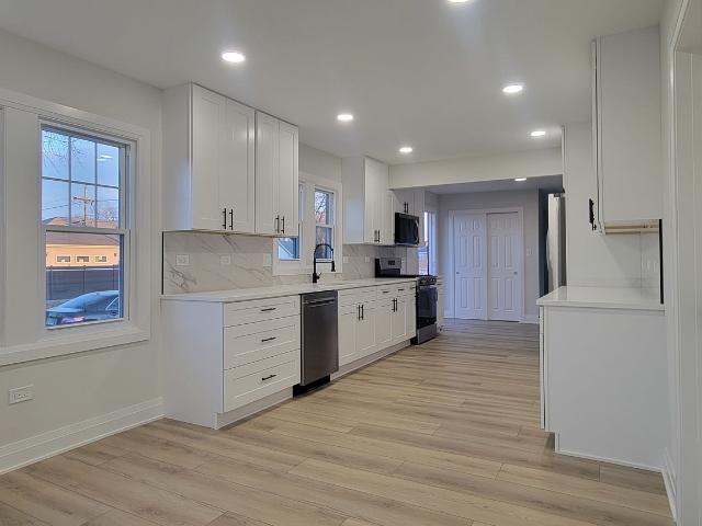 Property for sale in Harwood Heights, Illinois