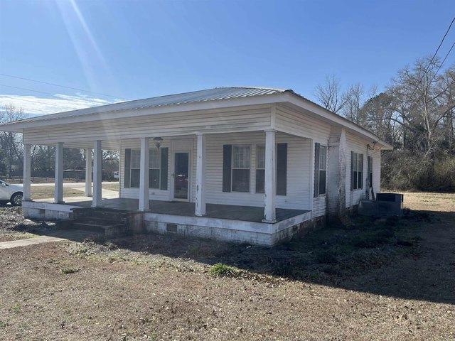 House for sale in Dozier, Alabama