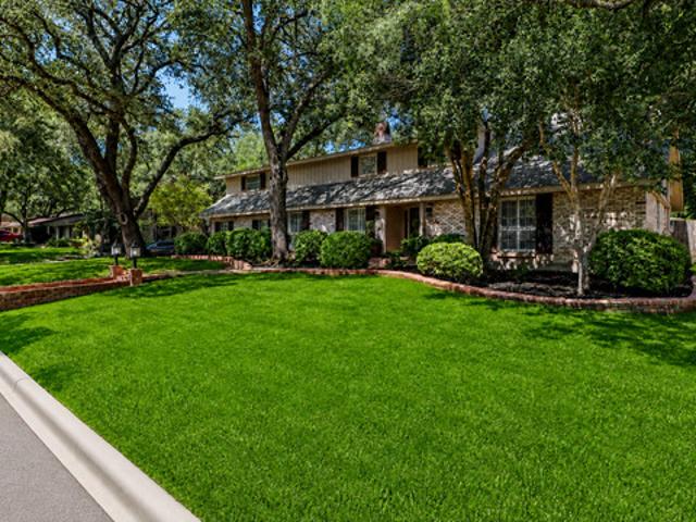 House for sale in Leesville, Texas
