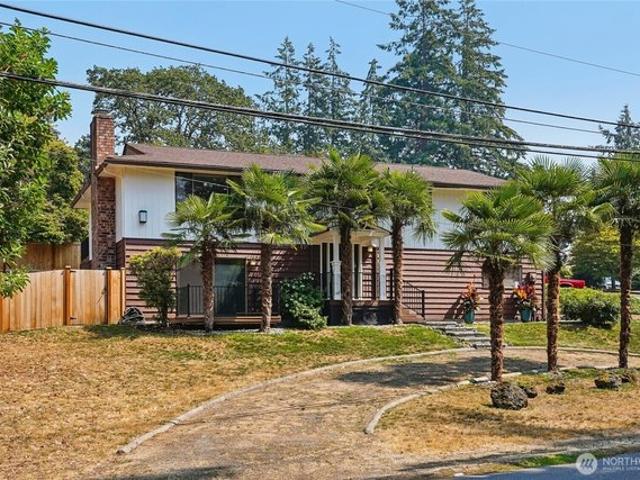 House for sale in Lakewood, Washington