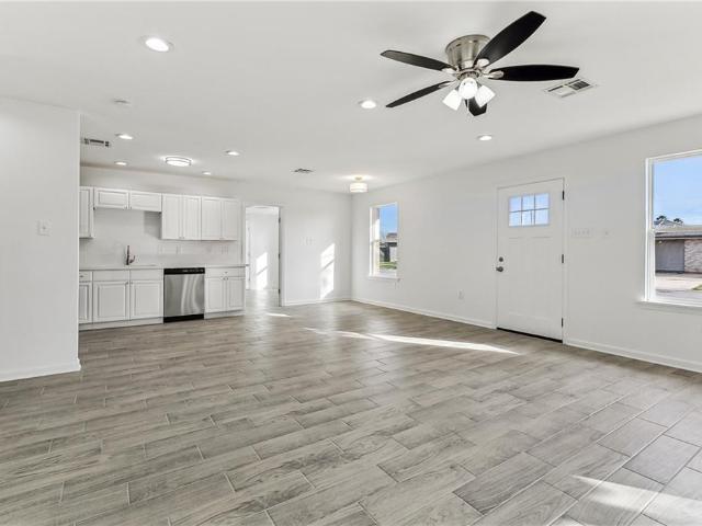 House for sale in Violet House for sale in Violet