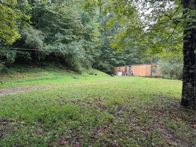 House for sale in Scarbro, Fayette County