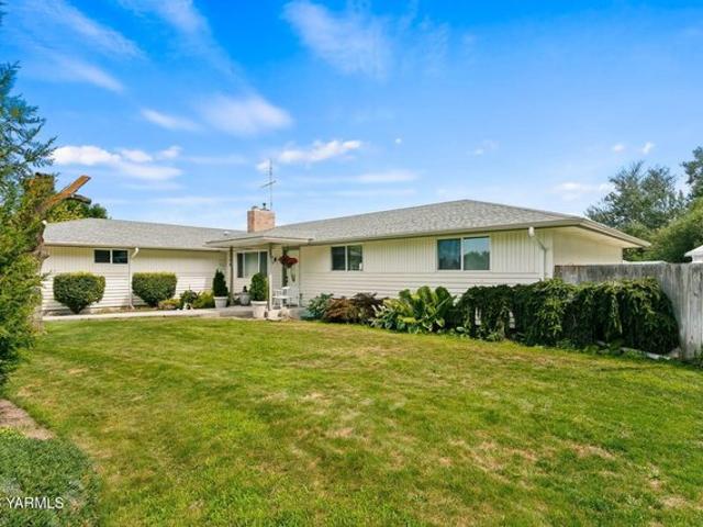House for sale in Yakima, Washington