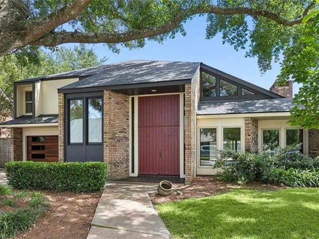 House for sale in Harahan, Louisiana