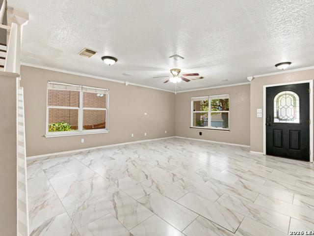 House for sale in Live Oak, Texas