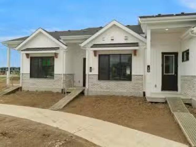 House for sale in Wedgewood, Alberta