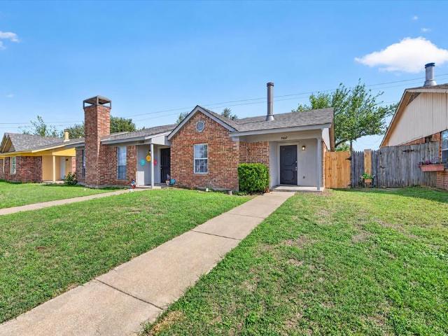 House for sale in Fort Worth, Tarrant County