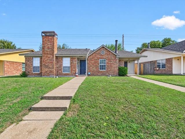 House for sale in Fort Worth, Tarrant County