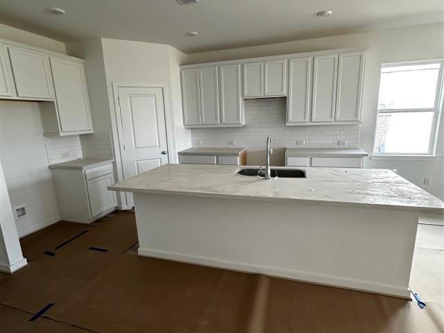 House for sale in Thompsons, Texas