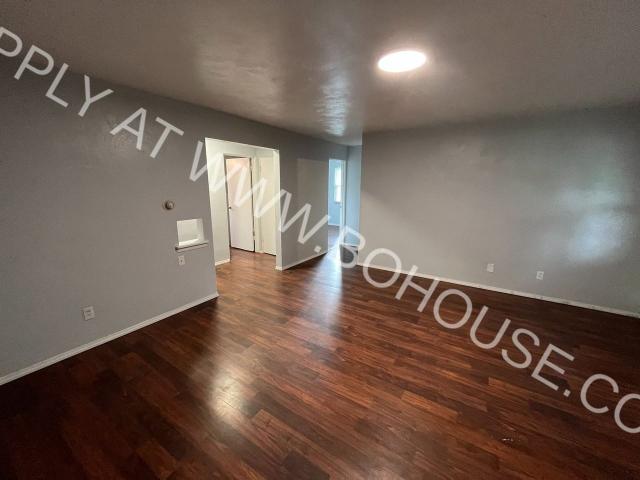 Apartment for rent in Waynedale, Fort Wayne