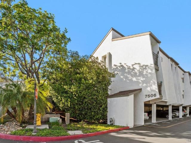 Condo for sale in La Mesa, California