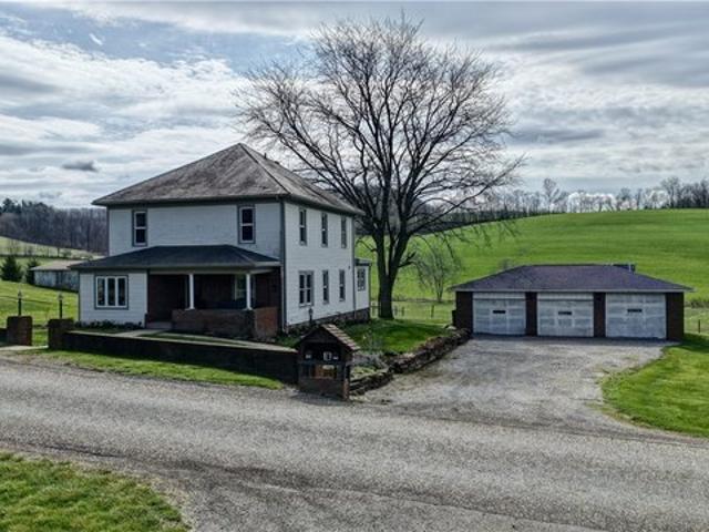 House for sale in New Philadelphia, Ohio