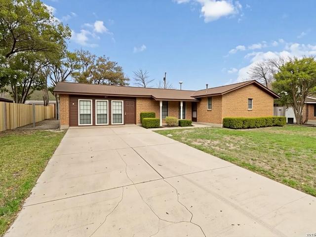 Property for sale in Leon Valley, Texas