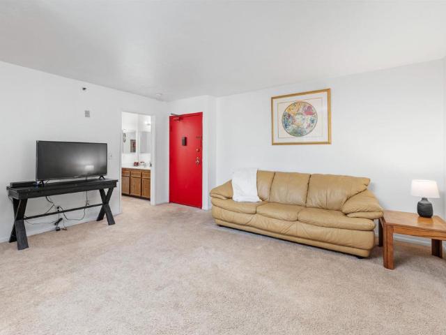 Condo for sale in La Mesa, San Diego County