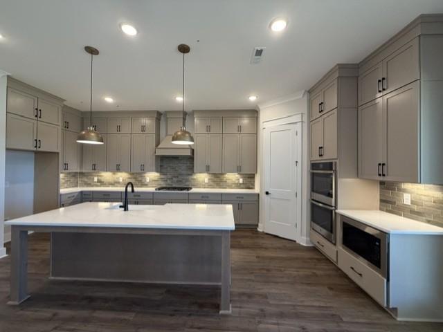 House for sale in Loriland, Fairview