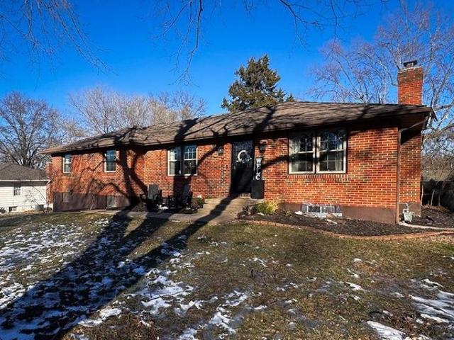House for sale in Gladstone, Missouri