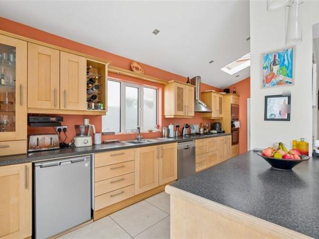 Detached House for sale in Bluebell, North Tipperary