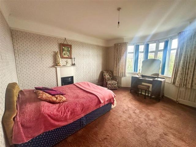 Detached House for sale in Salthill, Gaillimh