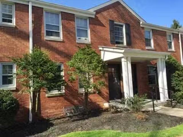 Condo for rent in Bethel Park