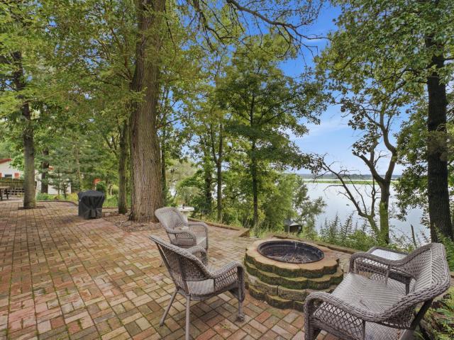 House for sale in New Boston, Illinois