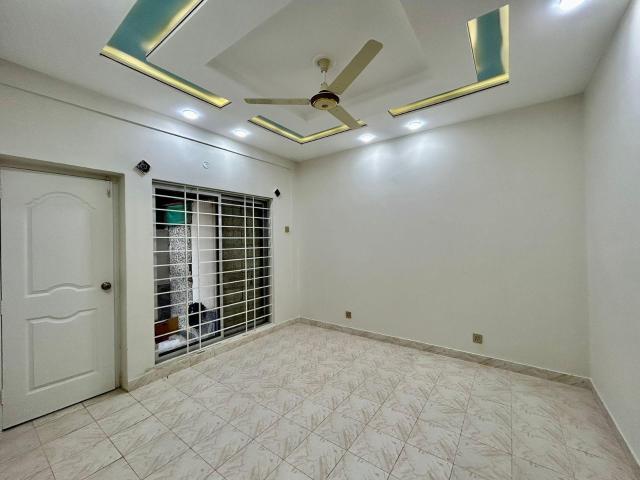 Apartment for sale in Rawalpindi, Bahria Town Phase 8