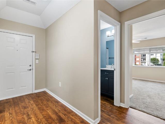 Condo for sale in South Park, Pennsylvania