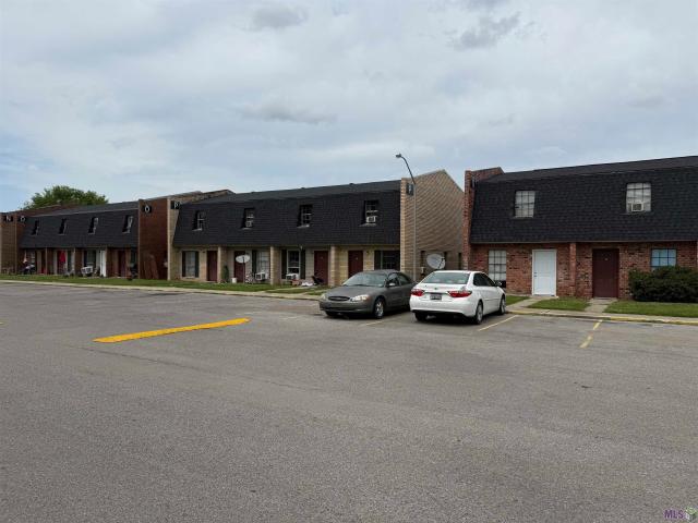 House for sale in New Roads, Louisiana